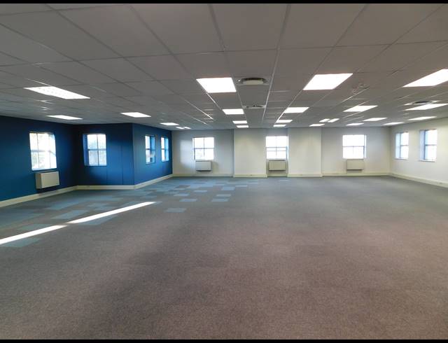 402M² OFFICE TO LET IN ILLOVO